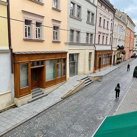 Вірменська 8 リヴィウ エクステリア 写真